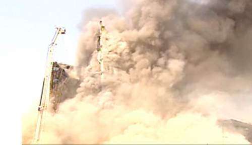 فوری / ساختمان پلاسکو در تهران فرو ریخت + فیلم