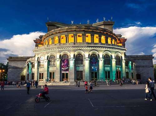 نرخ گشت‌و گذار زمستانی در کشورهای همجوار - بهمن 95