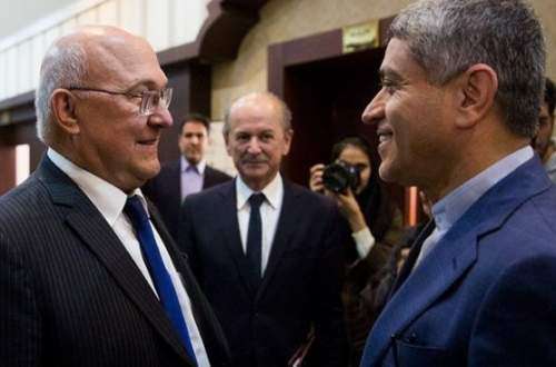 فرانسه ارائه وام برای سرمایه‌گذاری در ایران را بررسی می‌کند