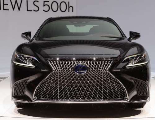 رونمایی از لکسس LS500H در نمایشگاه ژنو / تصاویر