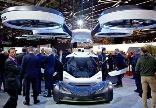 رونمایی ایرباس از یک خودروی پرنده/ فیلم