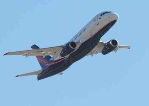 هواپیماهای سوپرجت سوخو جای بوئینگ و ایرباس را می گیرند