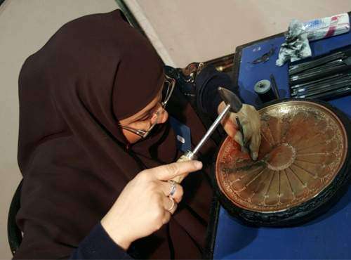 کلاف سردرگم اشتغال زنان در ایران