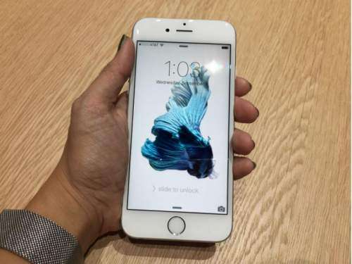 فروش آیفون اپل کاهش یافته است