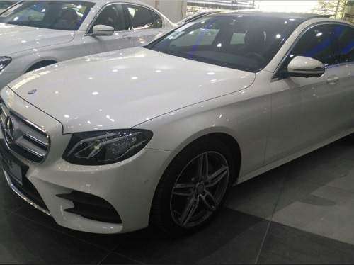 واردات کیا و بنز به ایران فعلا ممنوع است