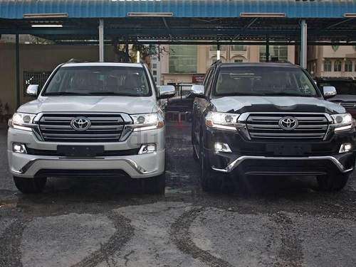 تلاش برای رفع محدودیت واردات خودروهای بالای 2500 سیسی