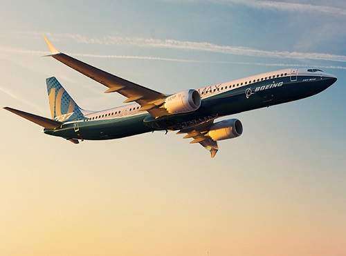 امضای قرارداد قشم‌ایر با بوئینگ برای خرید 10 فروند 737MAX‌ در ماه آینده