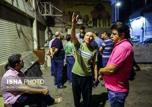 دزدی از مغازه‌های بازمانده پلاسکو با بند شلوار!
