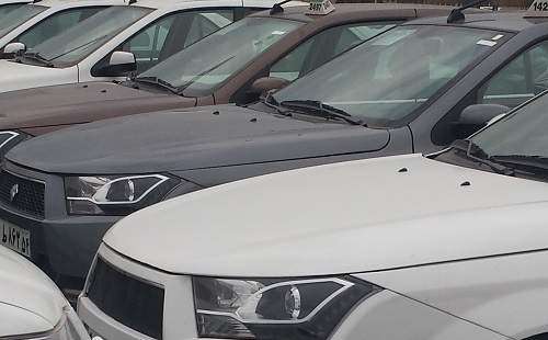 عرضه 6500 دستگاه خودروی دنا در بورس كالا 