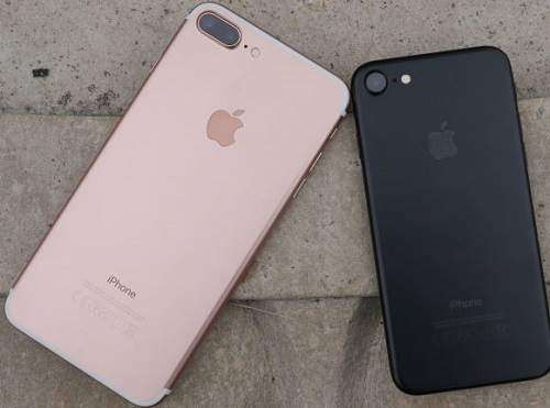 کدام یک را باید بخریم؛ آیفون 7 یا 7 پلاس؟