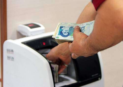 کاهش نرخ سود بانکی حالا اجبار اقتصادی است