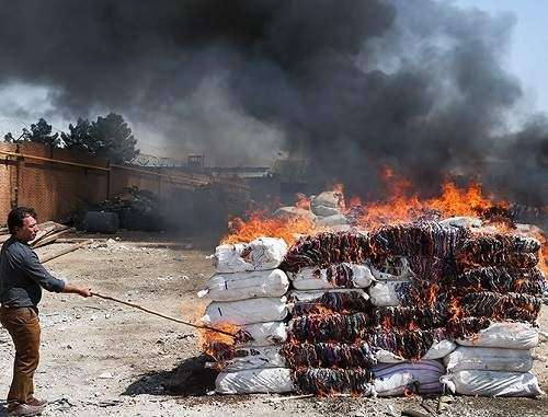 امحای 900 میلیون تومان پوشاک قاچاق