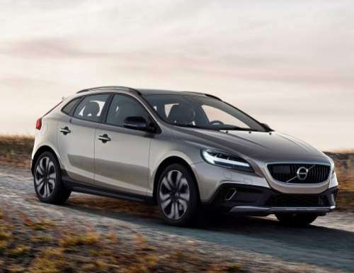 مشخصات کامل ولوو V40 جدید 2018 در ایران