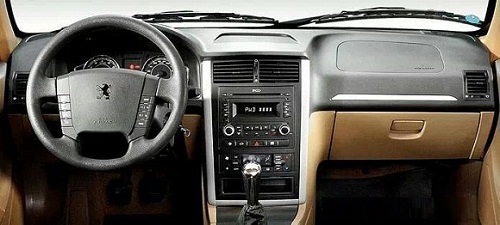 طراحی داشبورد جدید برای پژو 405 و پارس