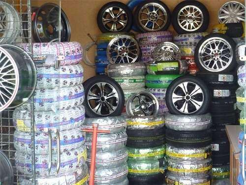 بازار سرد لاستیک خودرو در اوج گرمای تابستان + جدول قیمت لاستیکهای پرفروش در بازار تهران