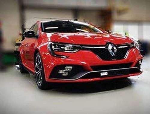 تصاویری از رنو اسپرت مگان 2018 درز کرد