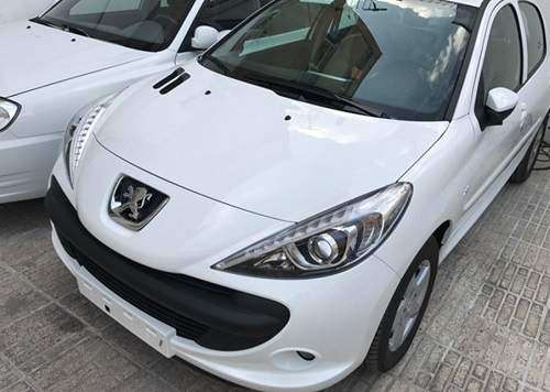 جدول قیمت خودروهای پرمتقاضی در بازار تهران 