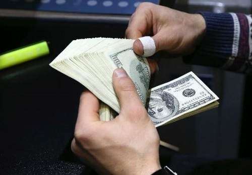 قیمت دلار و دیگر ارزهای پرمتقاضی امروز دوشنبه 6 شهریورماه