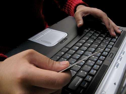 اعتماد به خریدهای اینترنتی چگونه به وجود آمد؟