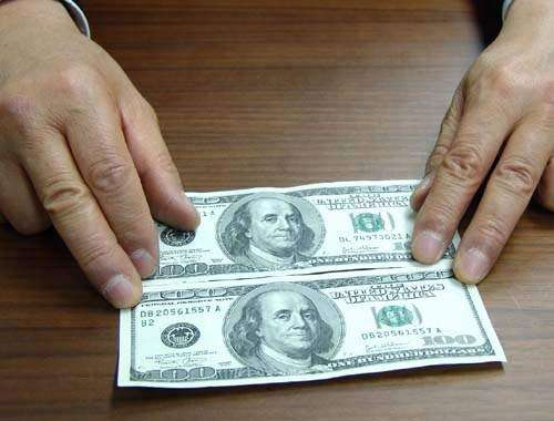 قیمت دلار و دیگر ارزهای پرمتقاضی امروز دوشنبه 24 مهرماه