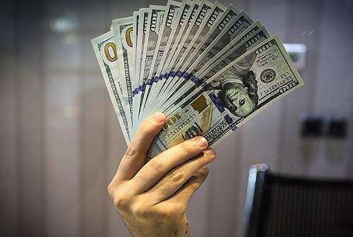 قیمت دلار و دیگر ارزهای پرمتقاضی امروز پنجشنبه 9 آذرماه 96