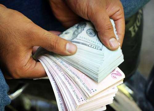 قیمت دلار و دیگر ارزهای پرمتقاضی امروز دوشنبه 20 آذرماه 96