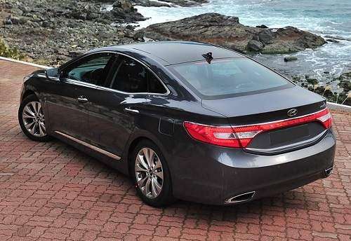 تعرفه واردات خودروهای بالای 2500 سیسی بیش از 130 درصد؟