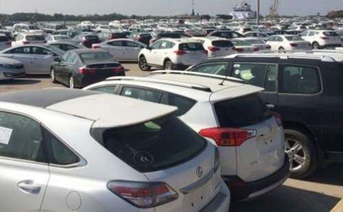 ابهامات 5000 خودرو متوقف در گمرک