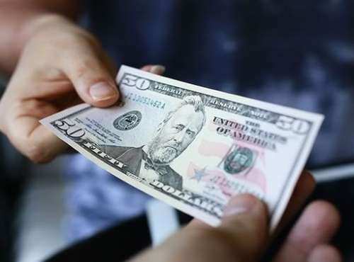 قیمت دلار و دیگر ارزهای پرمتقاضی امروز پنجشنبه 5 بهمن 96