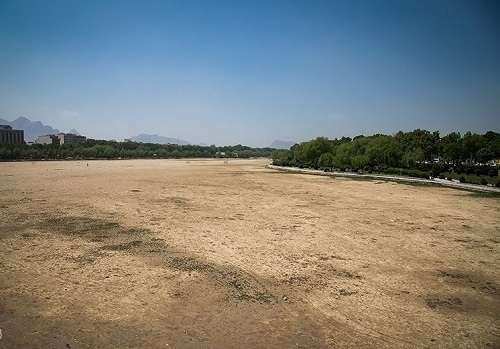 خشکی زاینده رود تا اطلاع ثانوی