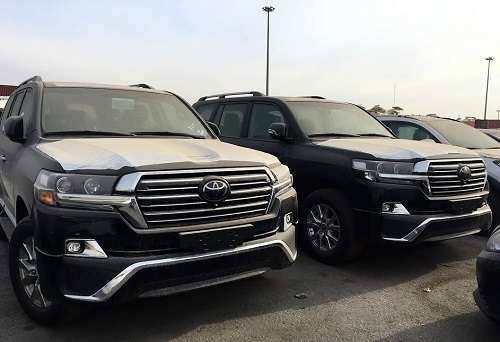 لقمه چرب دولت برای واردکنندگان خاص خودرو