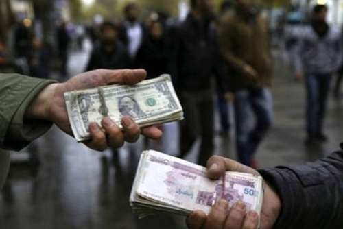 عقب‌نشینی مردم از بازار ارز