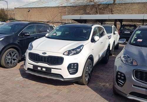 قیمت خودرو کاهش می‌یابد/تغییر تعرفه در دستور کار است