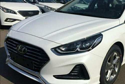 تعلل در کاهش تعرفه خودروهای هیبریدی همچنان ادامه دارد