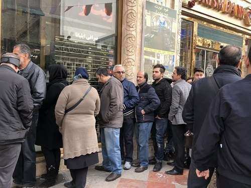 دلار 5300 تومانی سیف و کرباسیان را به مجلس کشاند