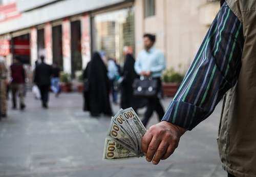 صف‌های ارزی از بازار جمع شد