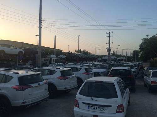 توقف محموله خودروهای وارداتی گمرک بوشهر + فیلم