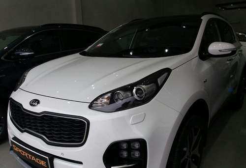 در بازار خودروهای وارداتی قیمت‌ها به جای روزانه، ساعتی اعلام می‌شوند ..! + جدول قیمت