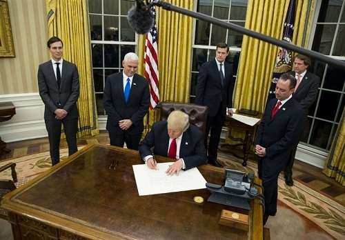 ترامپ امشب از برجام خارج نخواهد شد؟