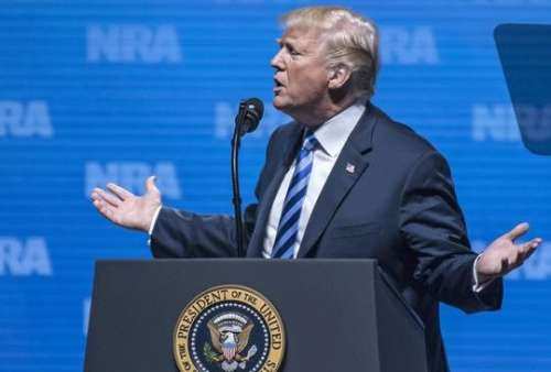 ترامپ دقایقی پیش اعلام کرد که آمریکا از توافق هستهای خارج میشود