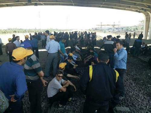 تجمع روی ريل راهآهن