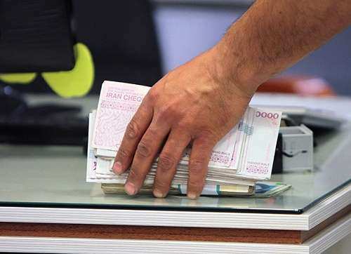 خرید خودرو یا سپردهگذاری در بانک، کدام بهتر است؟