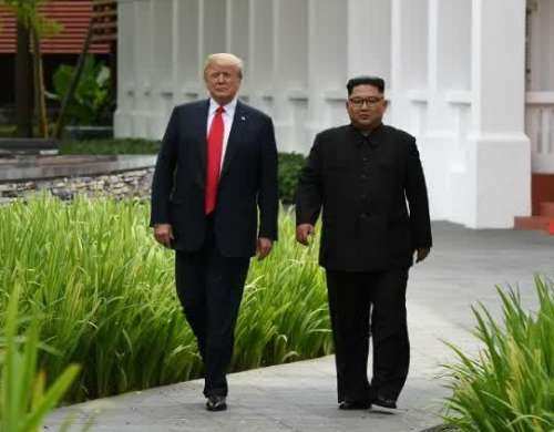 ملاقاتی تاریخی; کیم جون-اون و دونالد ترامپ دیدار کردند