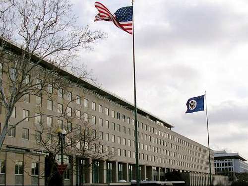 تلاش میکنیم درآمد ایران از نفت به صفر برسد