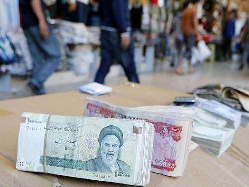 دلایل افت ارزش ریال