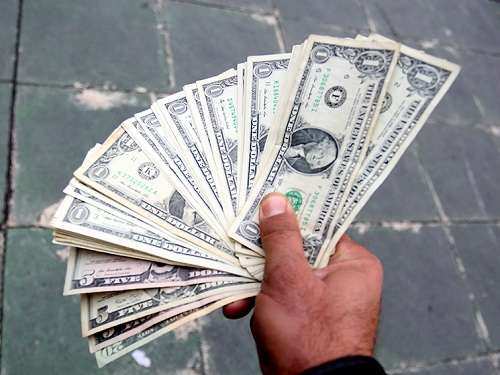 احتمال کاهش شدید قیمت ارز در بازار وجود دارد