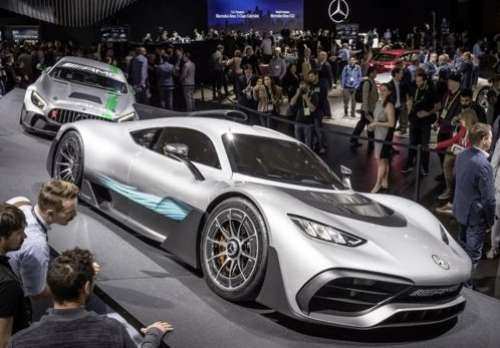 بنز در فکر رقابت بیشتر با پورشه