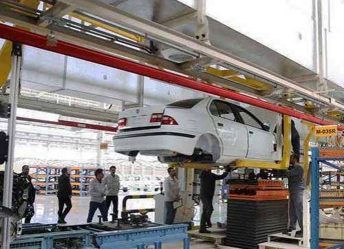 متوقف شدن 50 هزار دستگاه خودروی ناقص در کارخانه‌های ایران