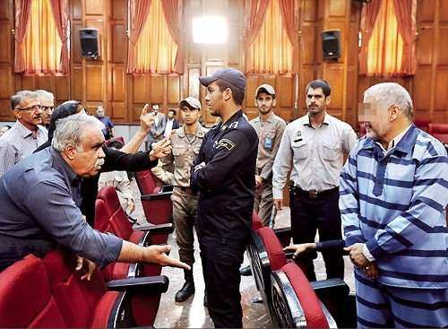 روایت متهم ردیف اول از فراز و فرود رابطه ثامنالحجج و بانکمرکزی