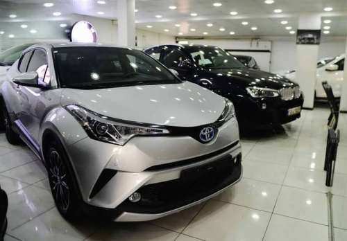 جمع آوری تعدادی از خودروهای ثبت سفارش جعلی از نمایشگاههای تهران